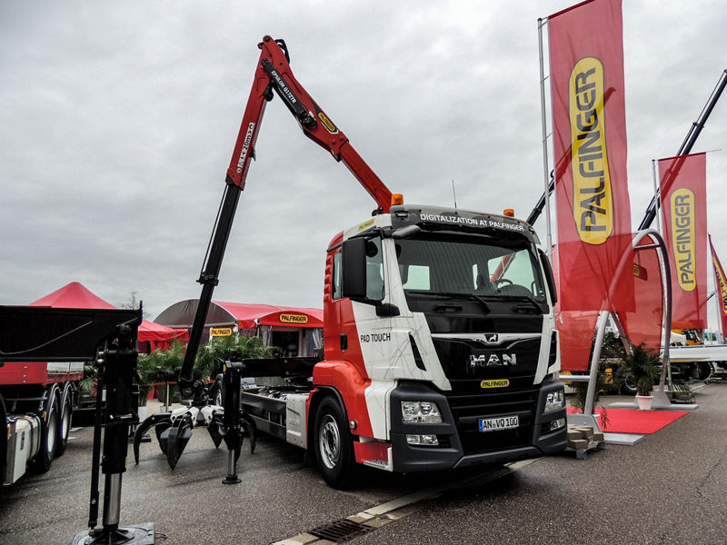 Reelle und virtuelle Kranerlebnisse 